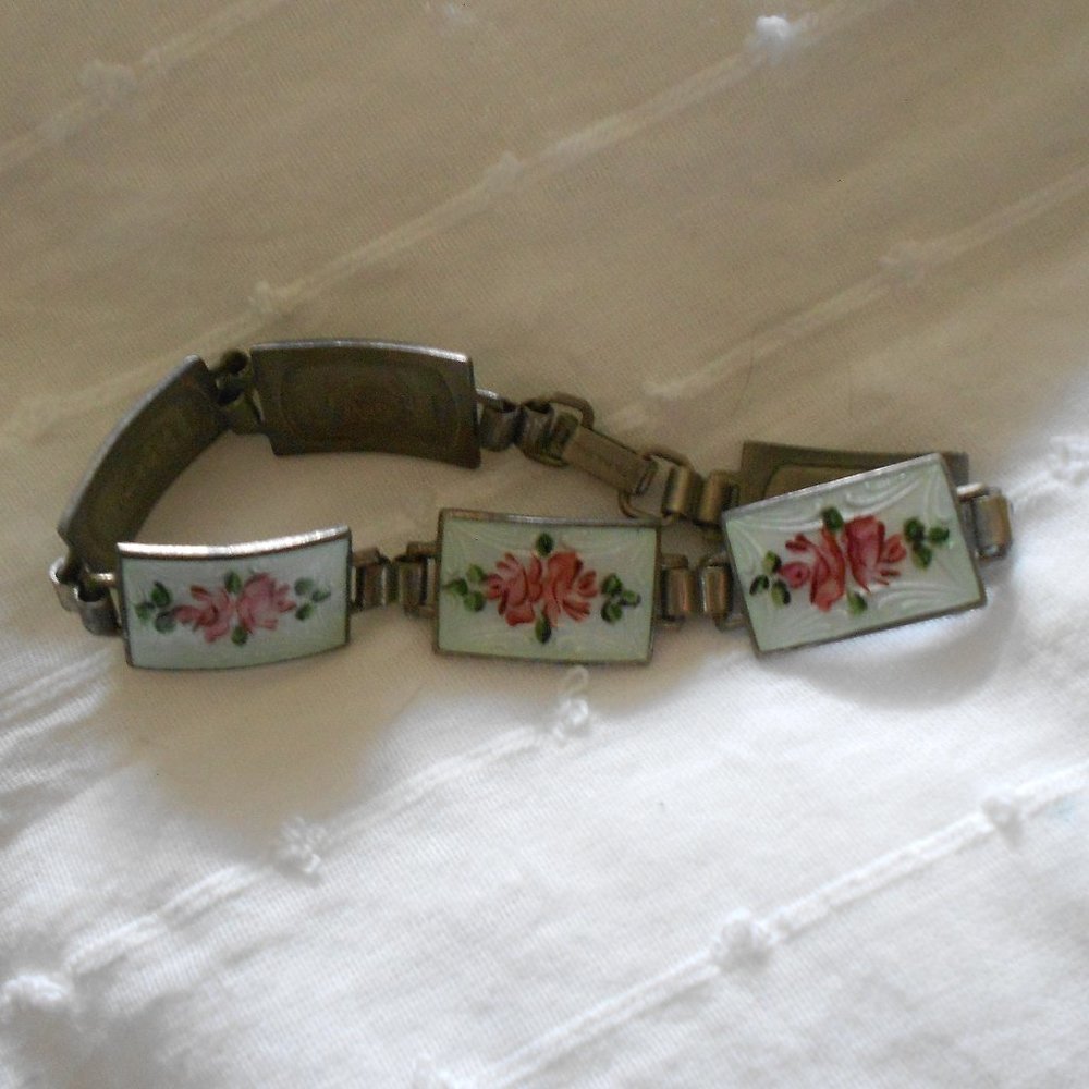 Vintage Art Deco silver and enamel bracelet